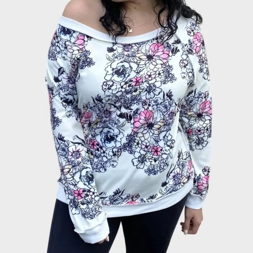 She + Sky Floral Off-Shoulder Sweater - White and Pink